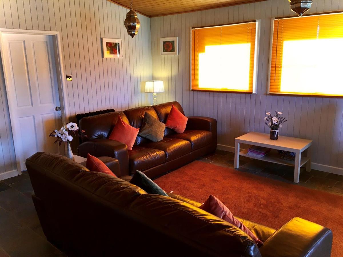 Tegid Lodge- Pine Lake Resort Carnforth Bagian luar foto